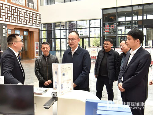 �ϕԱ��{�в���֮�L�͸������}�������ι���